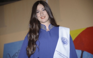 Φλώρα Ταμπάκη, απόφοιτη 2014, Β΄ Αρσάκειο-Τοσίτσειο Λύκειο Εκάλης